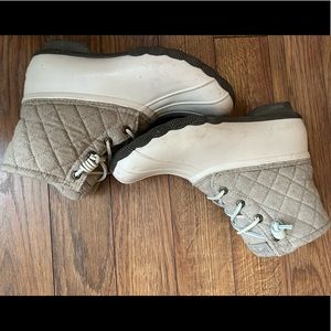 Sperry booties